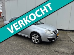 Volkswagen Jetta - 2.0 FSI Comfortline Automaat