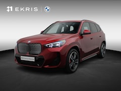 BMW iX1 - eDrive20 M Sportpakket Pro | Premium Pack | Comfort Pack | Stuurwielrand verwarmd | Panora