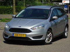 Ford Focus Wagon - 1.5 TDCI Trend Edition BJ2015 NAP/NAVI/PDC