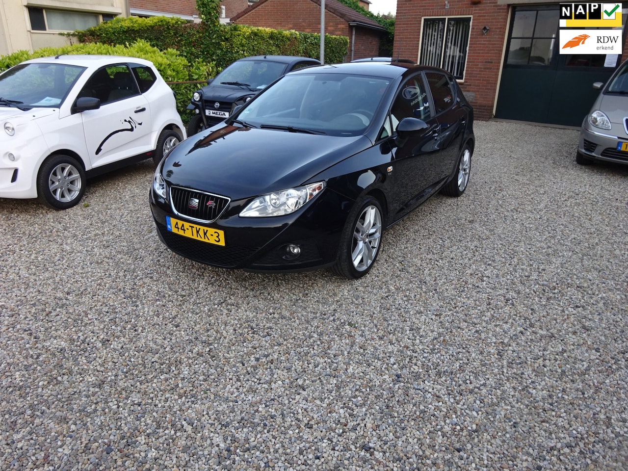 SEAT Ibiza SC - 1.2 TSI Sport Climate controle, Cruise Contole, Apple Carplay, Lichtmetalen velgen - AutoWereld.nl