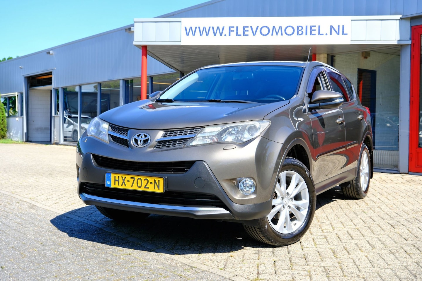 Toyota RAV4 - 2.0 VVT-i AWD Executive Business Aut. Leder|1e Eig|Navi|Clima|Cam - AutoWereld.nl
