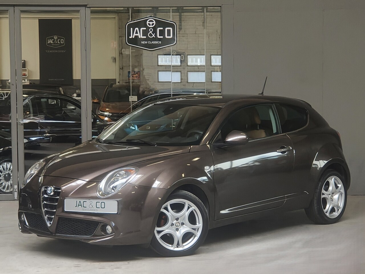 Alfa Romeo MiTo - 101-PK Esclusivo - Navi - Cognac leder - AutoWereld.nl