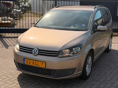 Volkswagen Touran - 1.2 TSI Comfortline BlueMotion Clima Navi Camera