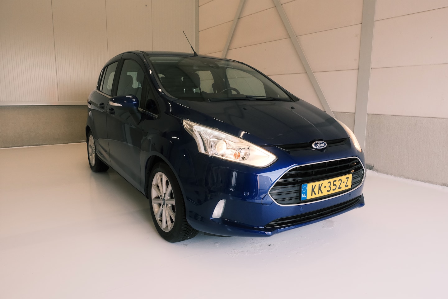 Ford B-Max - 1.0 EcoBoost Titanium - AutoWereld.nl