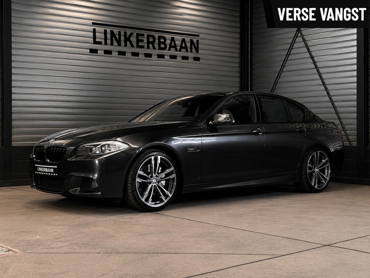 BMW 5-serie - 535i Sedan 306pk High Executive | M Sport | Trekhaak | Navi | Leder | Comfortstoel | 20 in - AutoWereld.nl
