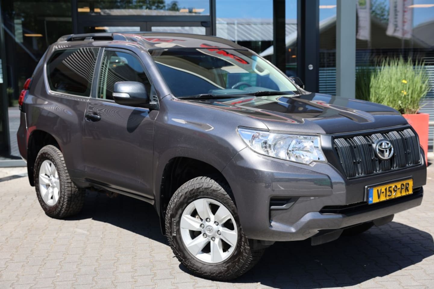 Toyota Land Cruiser 150 - 2.8 D-4D 3DRS COMFORT A/T VAN - AutoWereld.nl
