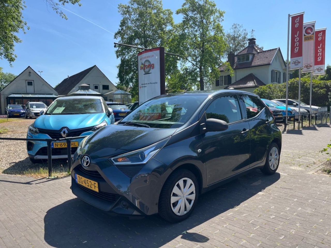 Toyota Aygo - 1.0 VVT-I X-FUN 5-DEURS / AIRCO / RADIO / ELEK. RAMEN / LED / BLUETOOTH / METALLIC LAK - AutoWereld.nl