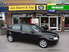 Alfa Romeo 147 - 1.6 TS ED. ESCLUSIVA