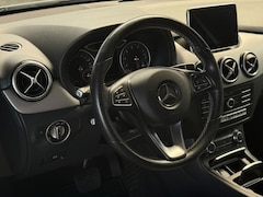 Mercedes-Benz B-klasse - B180 Ambition Navi Trekhaak Led Automaat 62000km