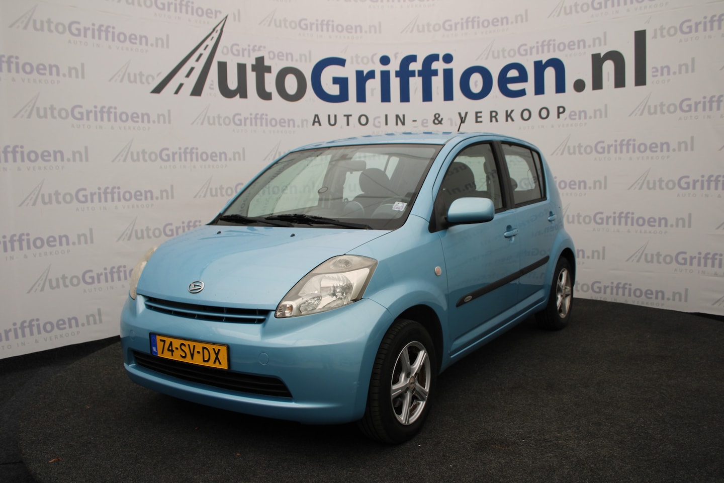 Daihatsu Sirion 2 - 1.3-16V Comfort nette 5-deurs automaat - AutoWereld.nl