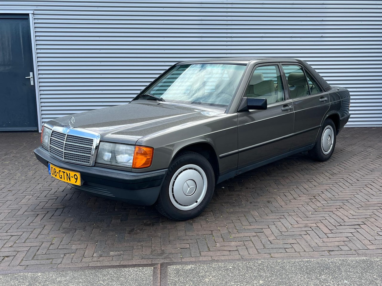 Mercedes-Benz 190-serie - 2.0 E 2.0 E - AutoWereld.nl