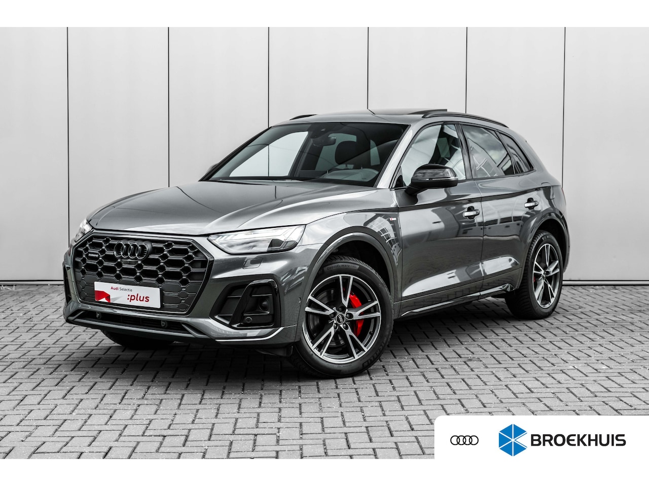 Audi Q5 - 55 TFSI e S edition Competition 367 PK | Panoramadak | 360 Camera | Head-up | Matrix LED | - AutoWereld.nl