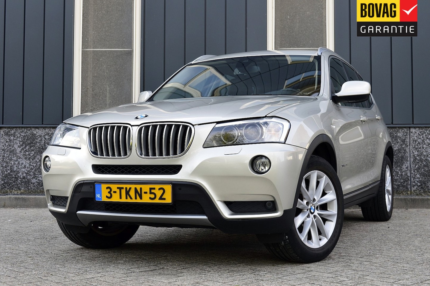 BMW X3 - xDrive28i High Executive Rijklaarprijs-Garantie Navigatie Xenon Trekhaak Leder sport inter - AutoWereld.nl