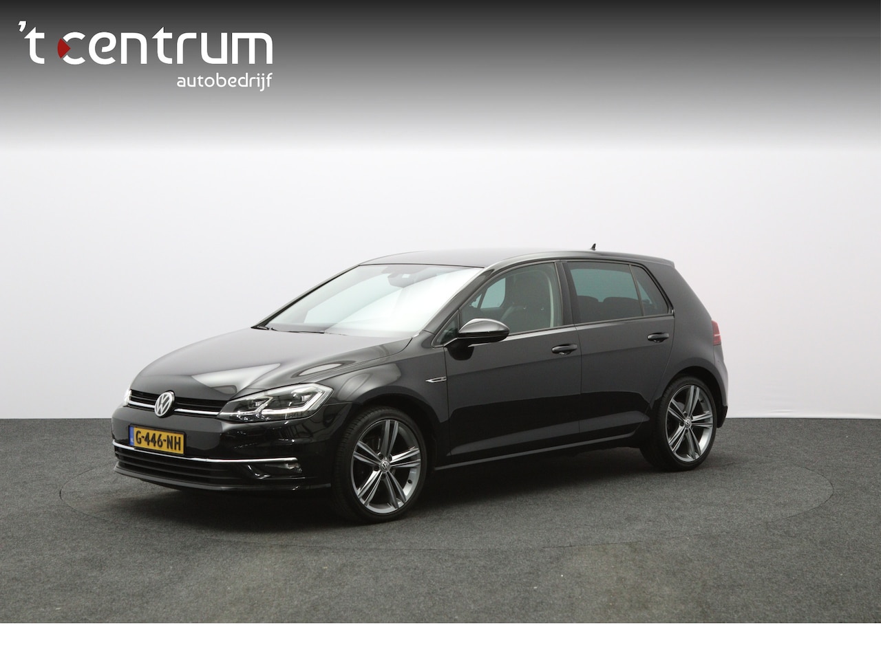 Volkswagen Golf Variant - 1.5 TSI 150 PK R-Line Highline BNS, Trekhaak, Digitale Cockpit, LED, Camera, Stoelverwarmi - AutoWereld.nl