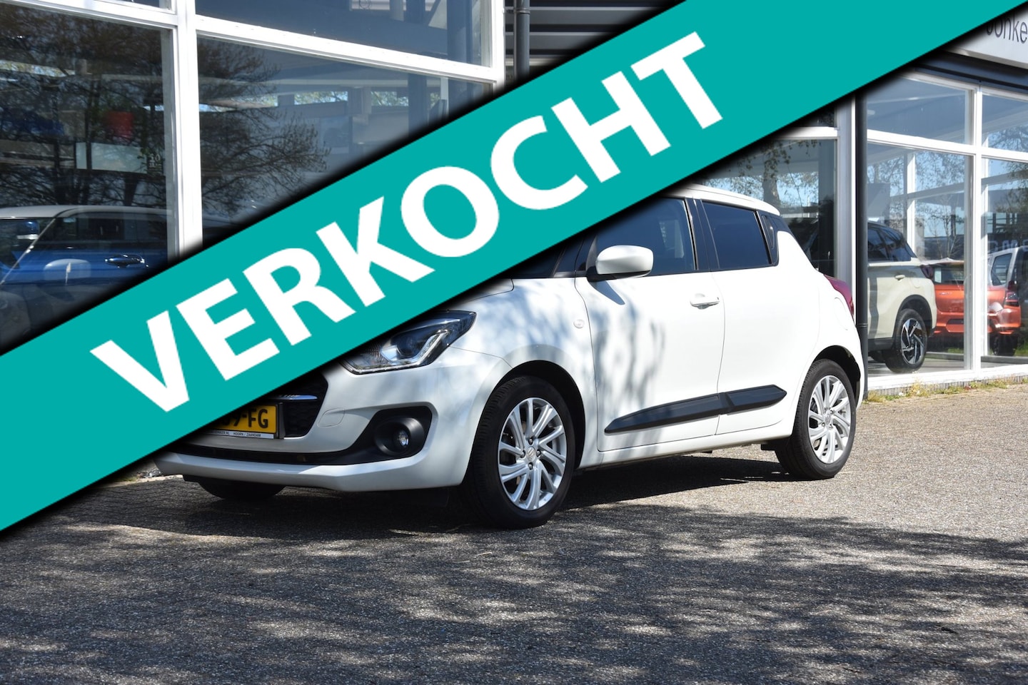 Suzuki Swift - 1.2 Select Mild Hybrid-Fabrieksgarantie 2034-NLse auto - AutoWereld.nl