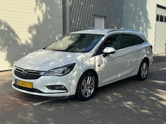 Opel Astra Sports Tourer - 1.6 CDTI Business+