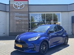 Toyota Yaris - 1.5 HYBRID EXECUTIVE STOELVERW BLIND-SPOT PARK-SENSOREN NAVI APPLE/ANDROID KEYLESS NL-AUTO