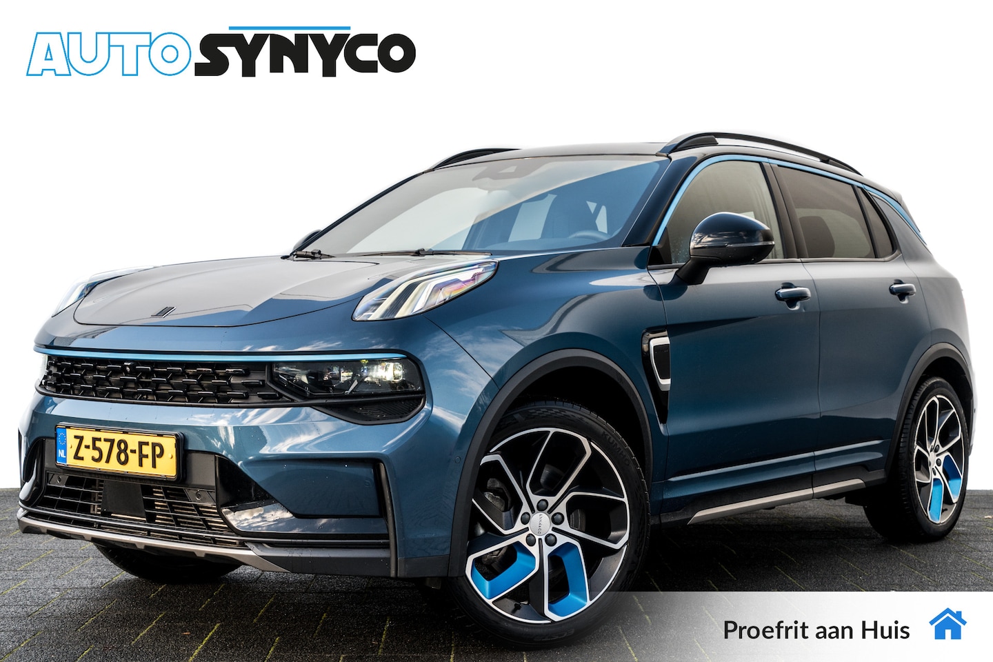Lynk & Co 01 - 1.5 Plug-in Hybrid 262 Pk I Zwarte hemel I Panoramadak I 75 km Elektrisch I 360 Camera I I - AutoWereld.nl