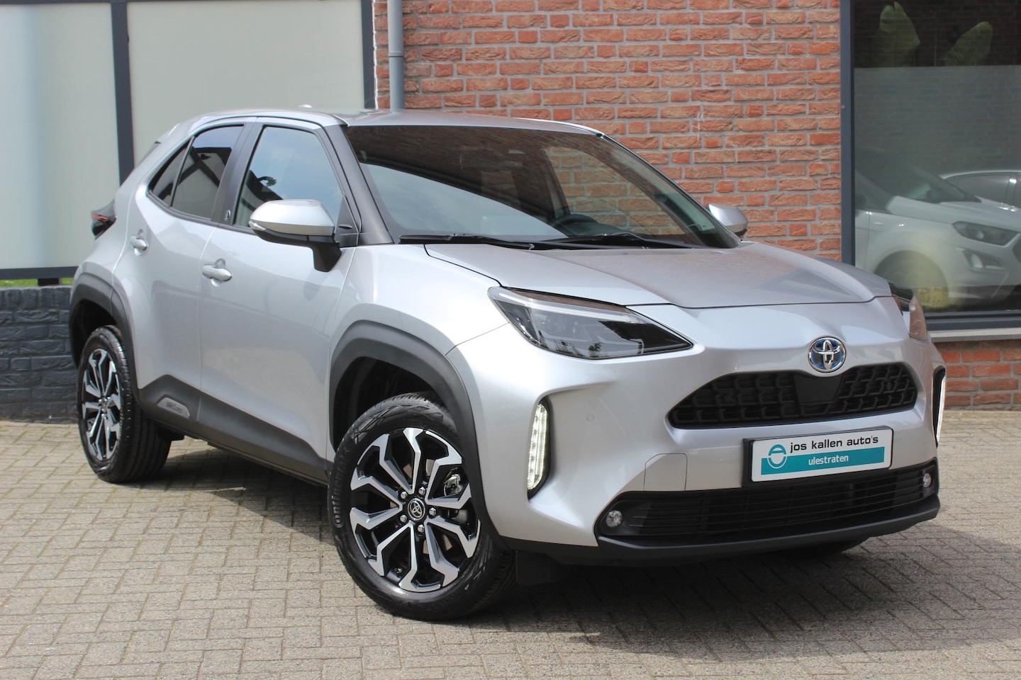 Toyota Yaris Cross - 1.5 Hybrid Executive PDC|Camera|Navi/Carplay|Winterpack|Keyless|AdaptCC| - AutoWereld.nl