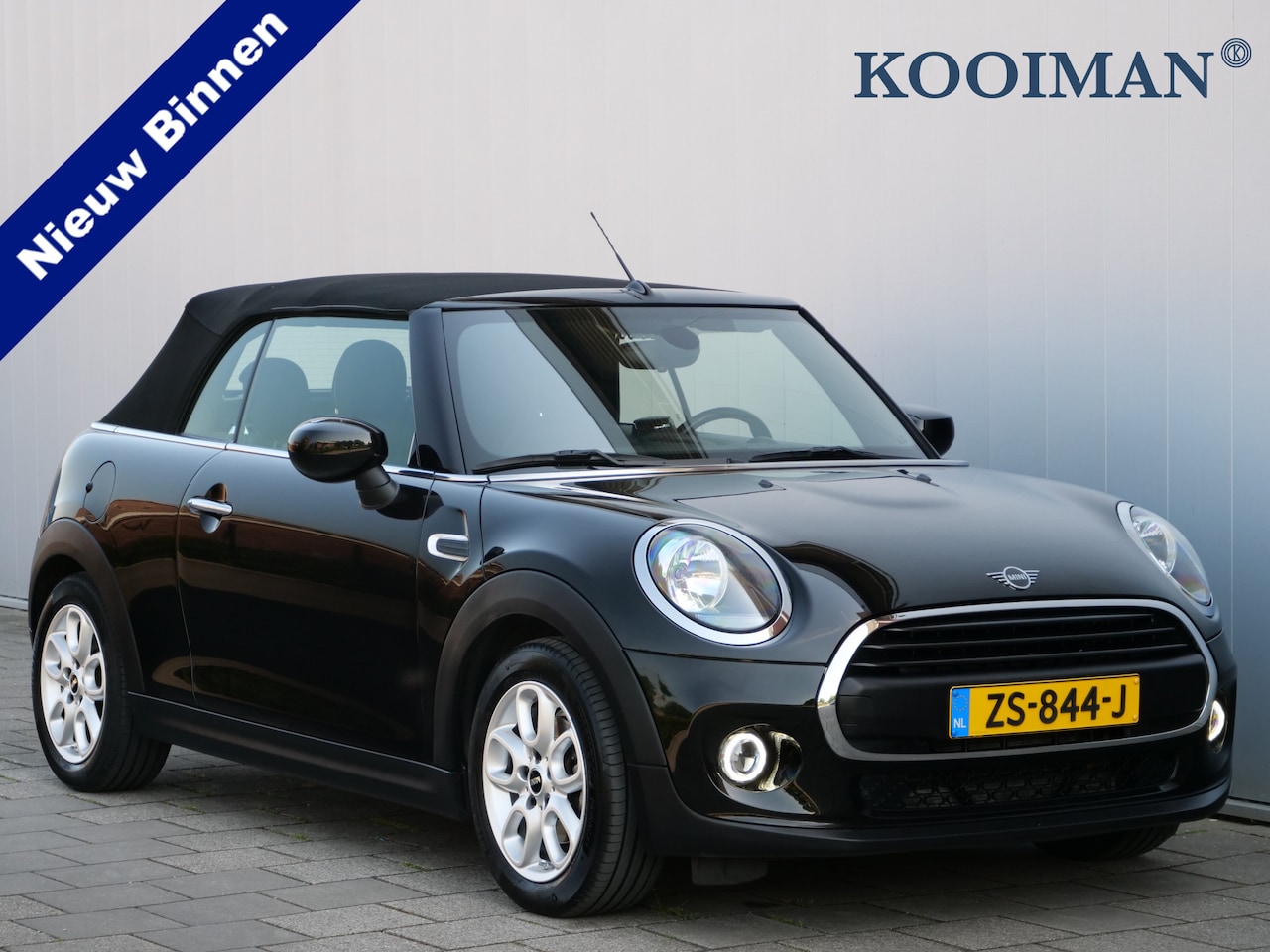 MINI Cabrio - 1.5 One Salt 102 Pk Navi / Apple Carplay / PDC / Stoelverwarming - AutoWereld.nl