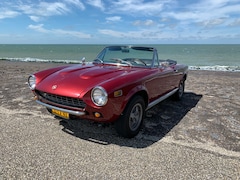 Fiat 124 - 1800 Sport Spider