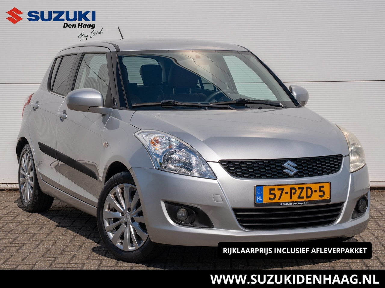 Suzuki Swift - 1.2 Exclusive Automaat| Cruise controle| Keyless entree | Climate control| Ledere bekledin - AutoWereld.nl