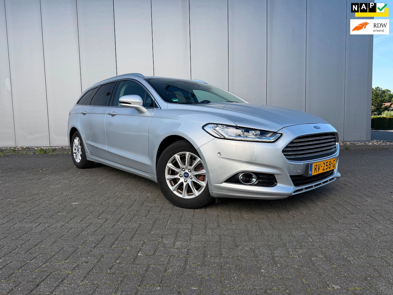 Ford Mondeo Wagon - 2.0 TDCi Titanium Lease Edition|APK|TOPSTAAT|EXPORTPRICE - AutoWereld.nl