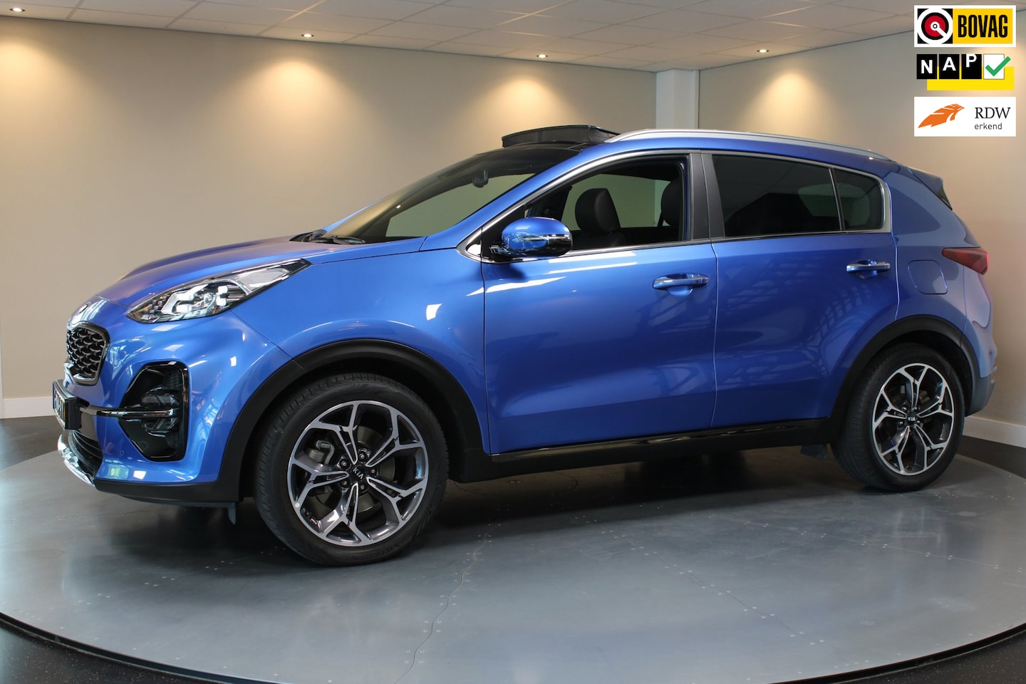 Kia Sportage - 1.6 T-GDI GT-Line *Automaat* Carplay|Pano|Stoel/Stuurverw.|Leer|Navi - AutoWereld.nl