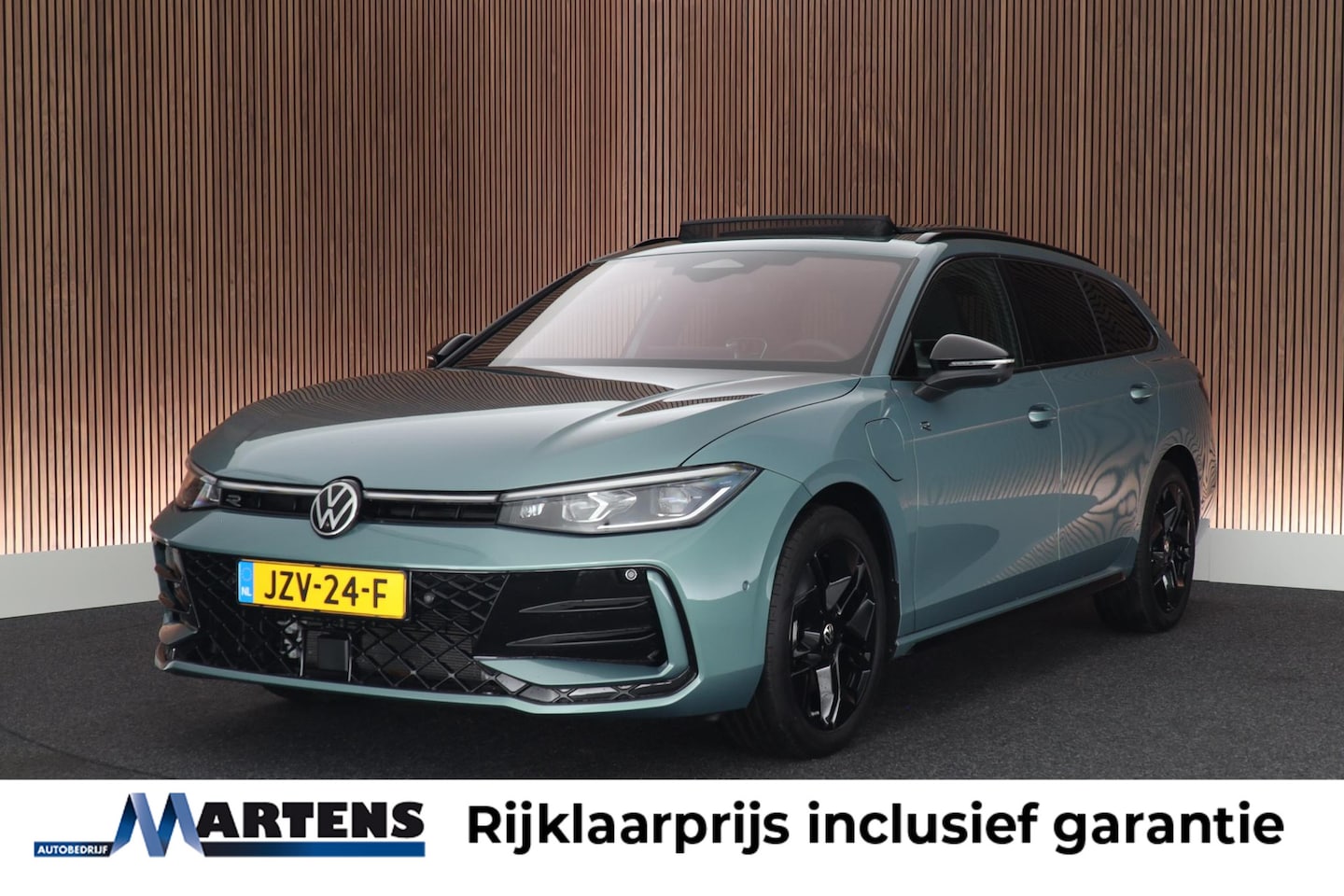 Volkswagen Passat Variant - 1.5 272pk eHybrid R-Line Business Black Style Trekhaak 360Camera harman/kardon Head-Up Key - AutoWereld.nl