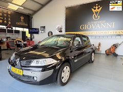 Renault Mégane - 1.6-16V Tech Line inruil mogelijk