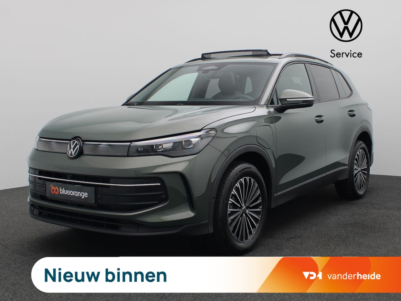 Volkswagen Tiguan - 1.5 eHybrid Life Edition 204PK DSG Panoramadak, Trekhaak, 360gr. Camera, Keyless, Elektr. - AutoWereld.nl