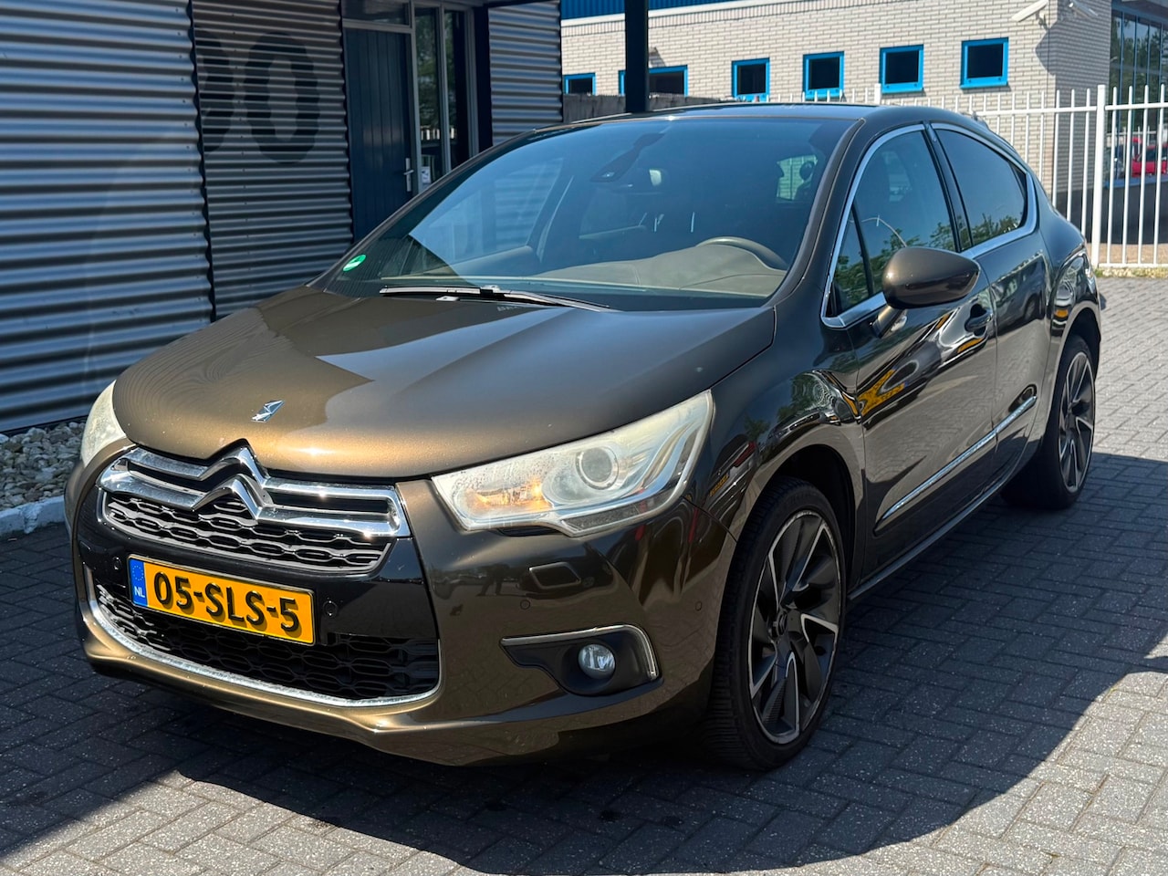 Citroën DS4 - 1.6 THP Sport Chic 1.6 THP Sport Chic - AutoWereld.nl