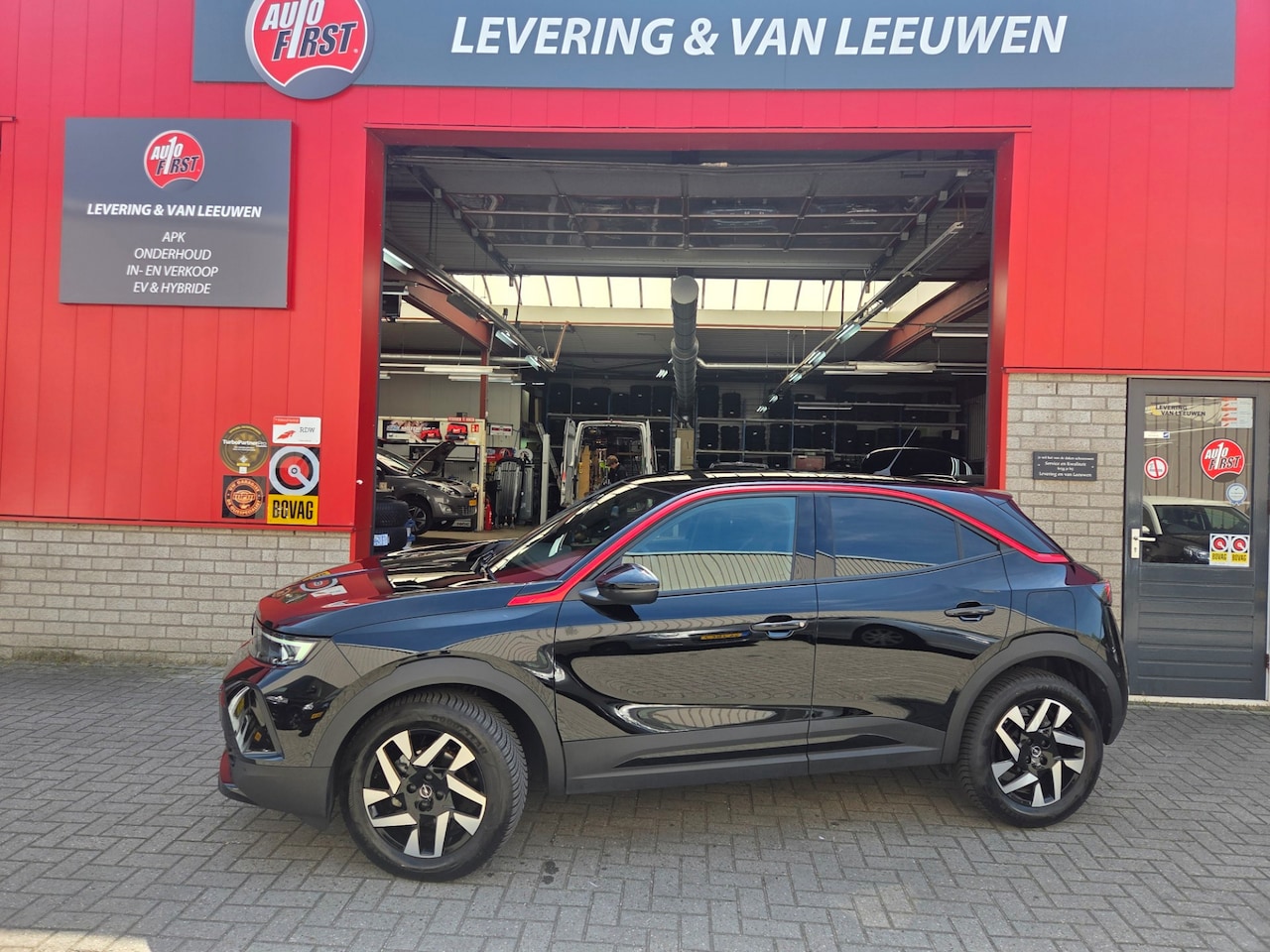 Opel Mokka - 1.2 Turbo GS Parkeersensoren Voor + Achter/ Stuur en stoel verwarming/ Navigatie/ Android - AutoWereld.nl