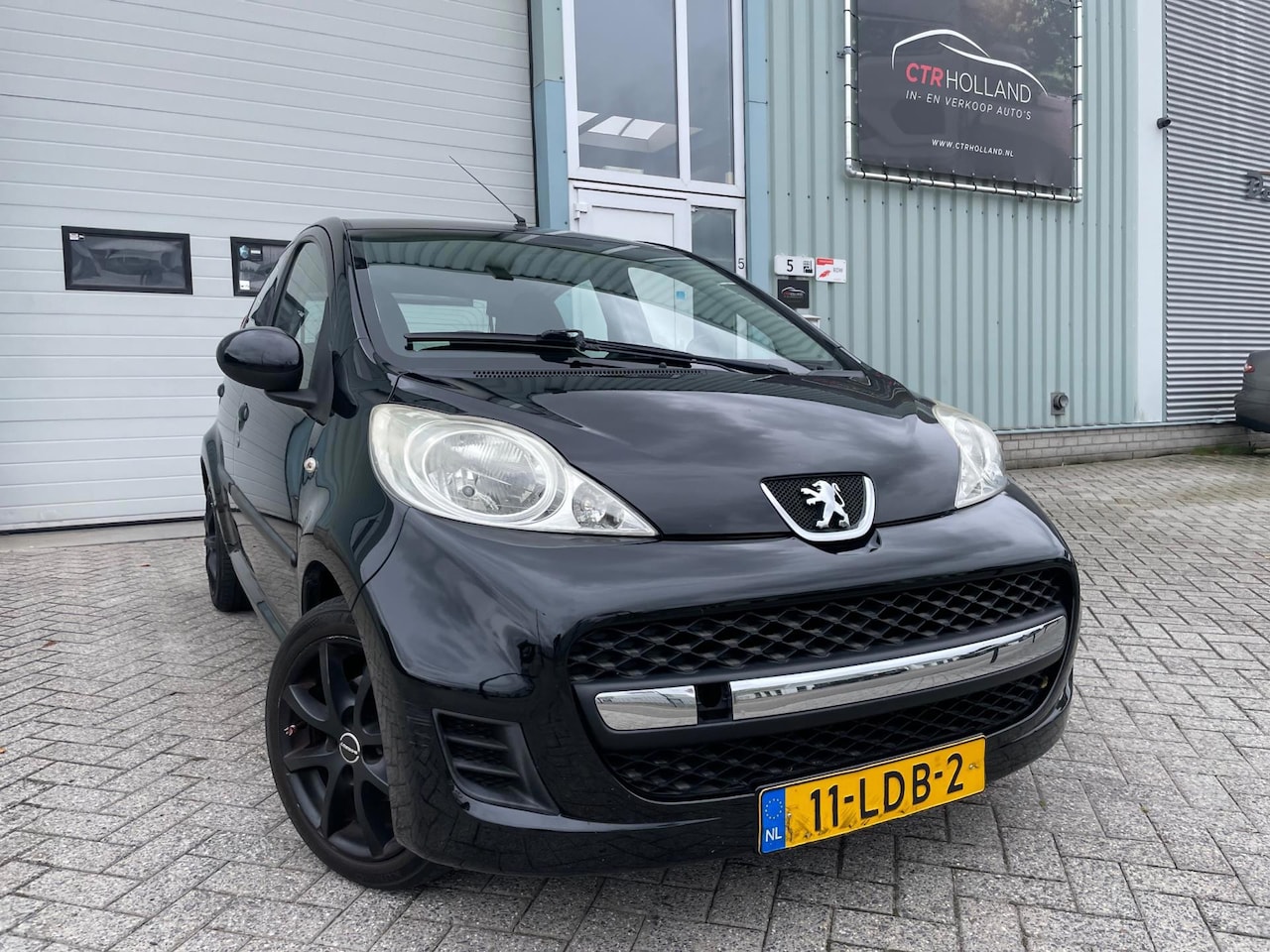 Peugeot 107 - 1.0-12V Sublime (bj 2009) AIRCO|5DEURS|LMV|NIEUWE APK! - AutoWereld.nl