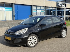Kia Rio - 1.4 CVVT 6-BAK 2013 5-DRS Zwart Airco Elekpakket