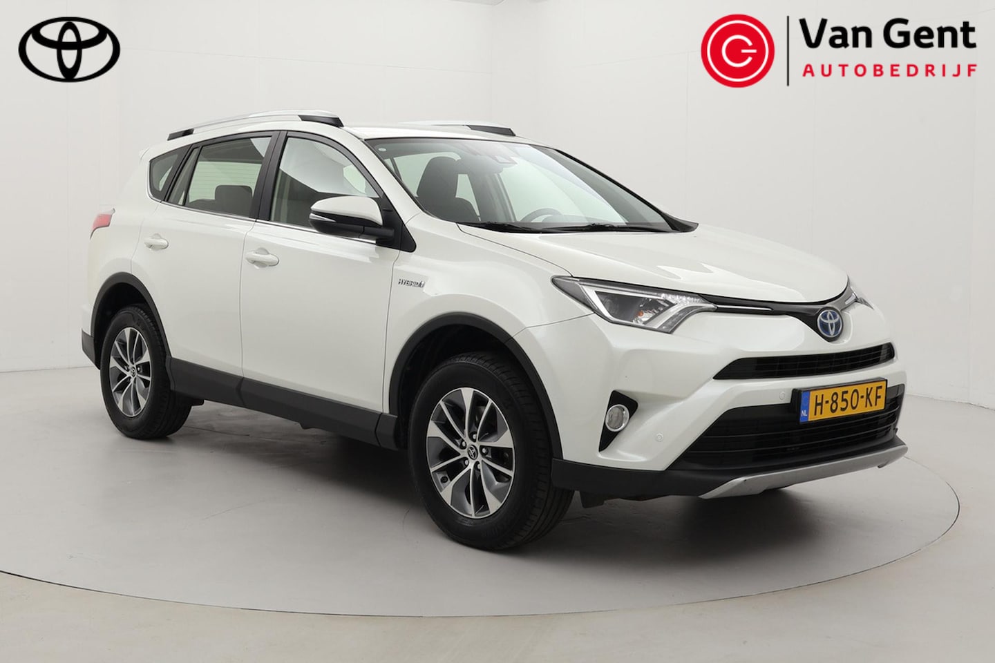 Toyota RAV4 - 2.5 Hybrid Dynamic | Trekhaak | Dodehoek detectie | Navigatie | Adaptive Cruise | Keyless - AutoWereld.nl