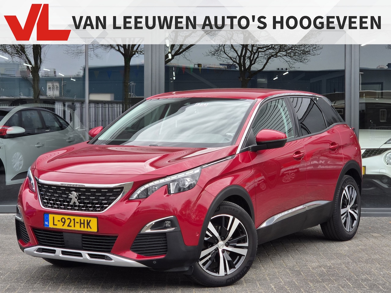 Peugeot 3008 - 1.2 PureTech Allure | Trekhaak | RIJKLAAR | - AutoWereld.nl