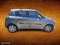 Suzuki Swift - 1.3 Xpression incl nieuw APK