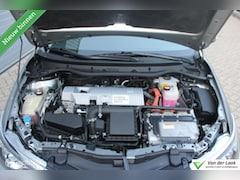 Toyota Auris - 1.8 Hybrid Lease | 2e Eigenaar | Panoramadak | Boekjes