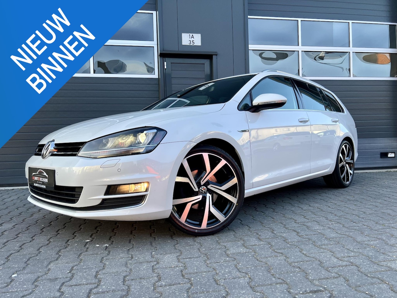 Volkswagen Golf Variant - 1.4 TSI R-LINE *DSG*PARLEMOER*XENON*VOL - AutoWereld.nl
