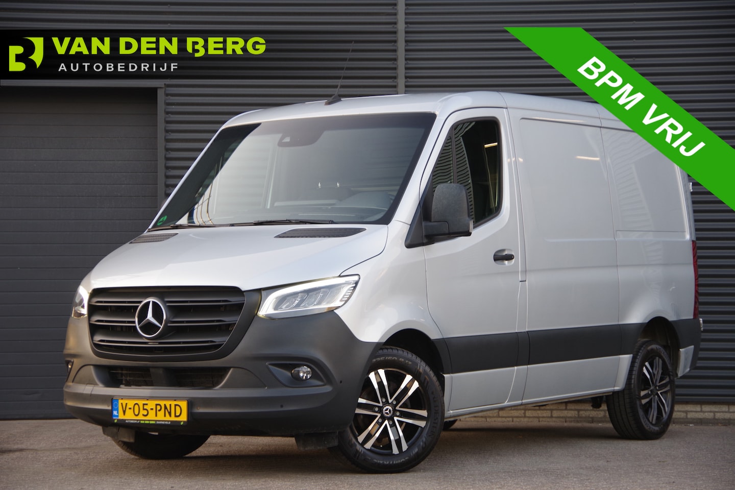 Mercedes-Benz Sprinter - 317 1.9 CDI L1H1 RWD AUT. LED, ADAPT. CRUISE, MBUX 10'', GEV. STOEL, CAMERA, NAVI, CLIMA, - AutoWereld.nl