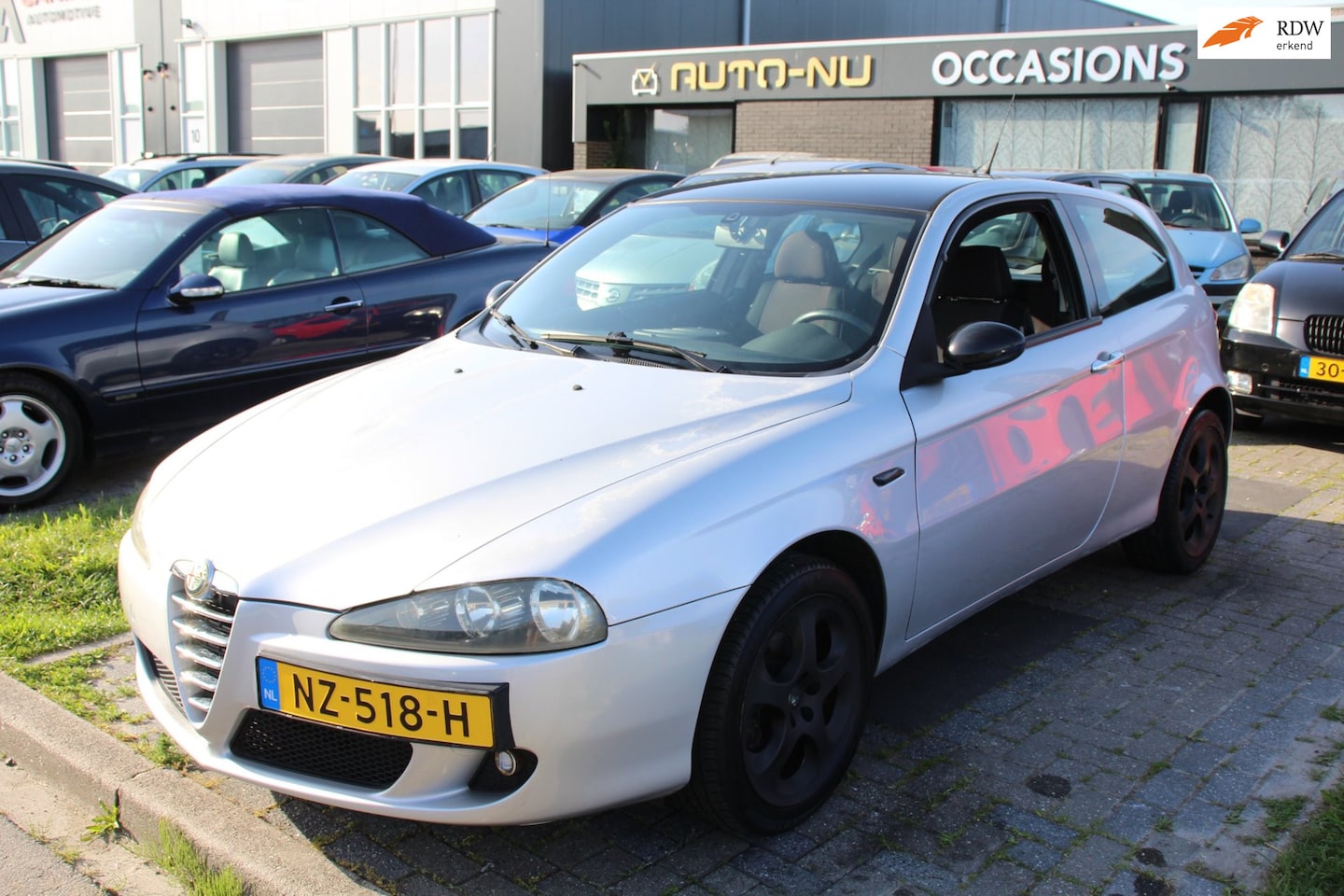 Alfa Romeo 147 - 1.6 T.Spark Veloce Progression APK mei 2027! Dealer onderhouden Climate 17" LMV APK - AutoWereld.nl