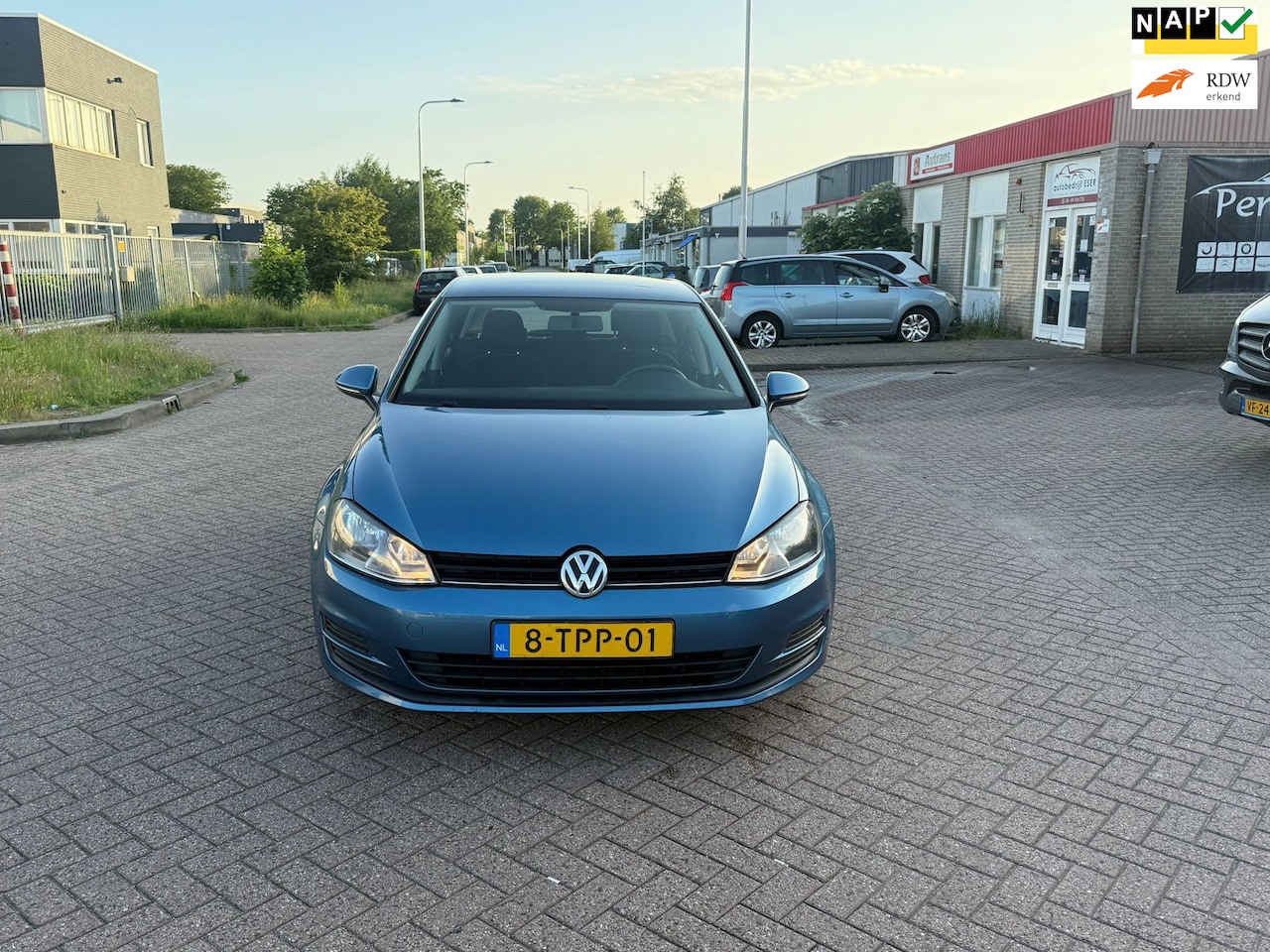 Volkswagen Golf - 1.2 TSI Trendline 1.2 TSI Trendline - AutoWereld.nl