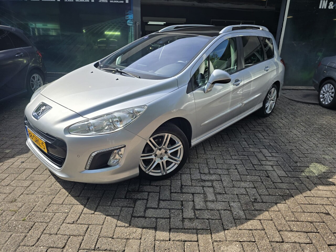 Peugeot 308 SW - 1.6 VTi Première | NIEUWE APK | PANO | CRUISE | NAVI | AIRCO | - AutoWereld.nl