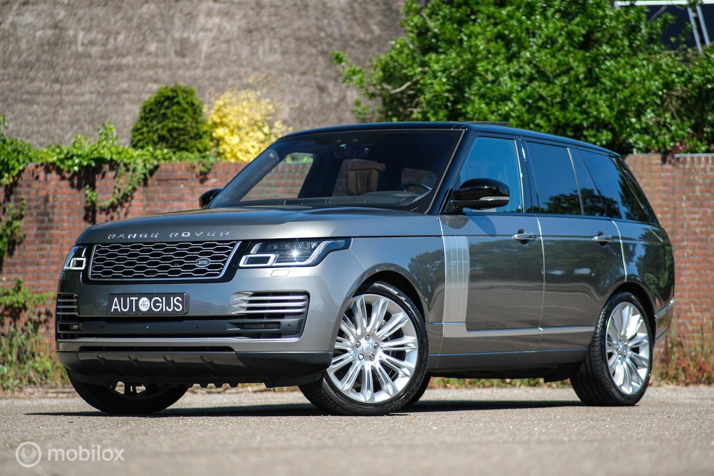 Land Rover Range Rover - 4.4 SDV8 Autobiography 4.4 SDV8 Autobiography - AutoWereld.nl