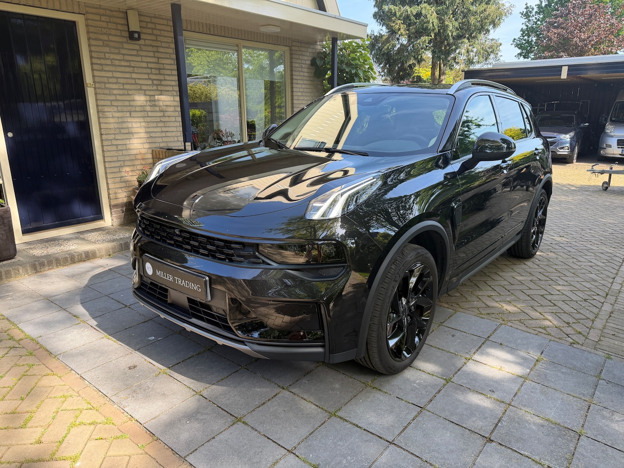 Lynk & Co 01 - 1.5 Vol leder interieur, afneembare trekhaak, groot onderhoud - AutoWereld.nl