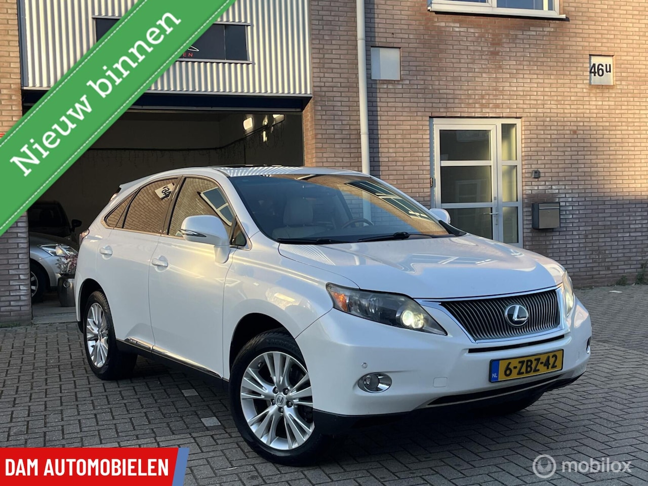 Lexus RX 450h - 4WD President LEDER, Panoramadak, Dealer onderhouden! Fijne auto met 18" LMV met All Seaso - AutoWereld.nl