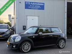 MINI Cooper - 1.6 Chili, Weinig kilometers