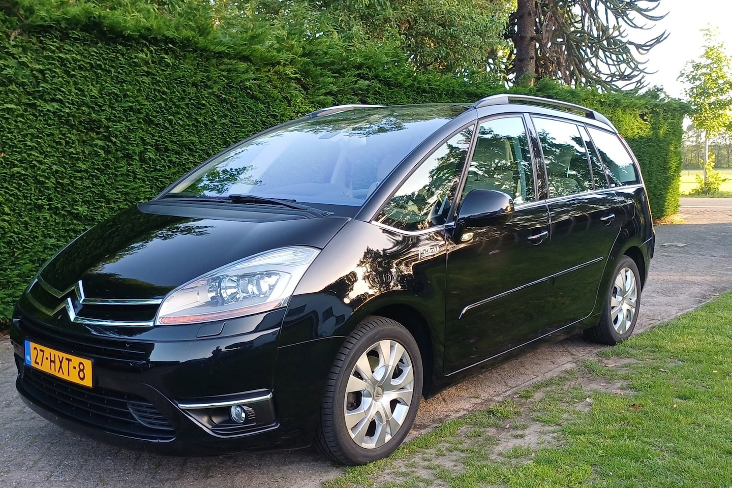 Citroën Grand C4 Picasso - 1.6 THP Exclusive EB6V 7persoons automaat 74000 km !! - AutoWereld.nl