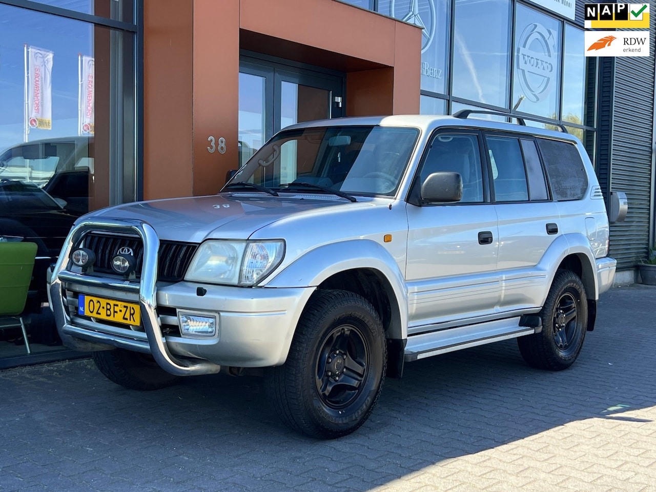 Toyota Land Cruiser 90 - LandCruiser 3.0 D4-D grijs kenteken Automaat|Airco - AutoWereld.nl